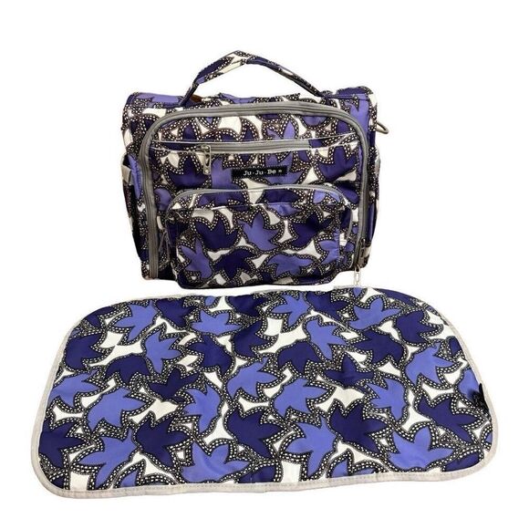 Ju-Ju-Be B.F.F. Diaper Bag Backpack in Lilac Lace Purple Leaf Print - Picture 15 of 16